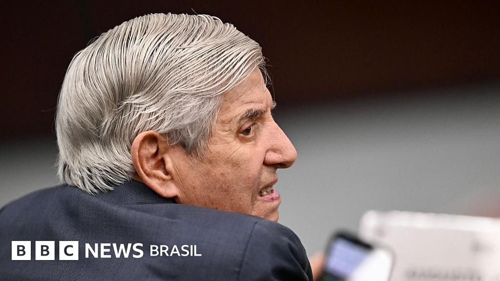 Generais Augusto Heleno e Paulo Sergio Nogueira cumprirão pena no Comando do Exército