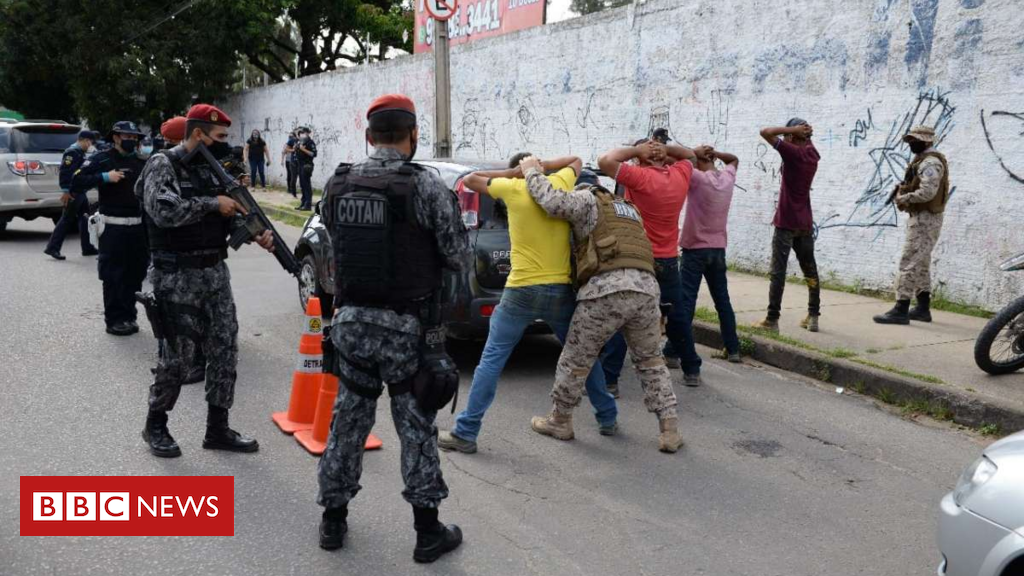 Quando polícia pode parar e revistar alguém na rua? O que decidiu o STF