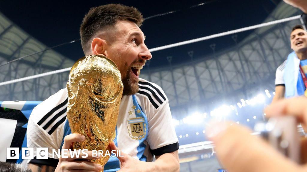 De 'relâmpago' em campo a veterano com jogo cadenciado: a metamorfose de Messi