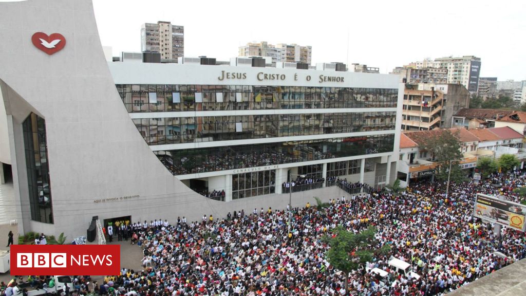 A revolta dos fiéis da África contra a Igreja Universal