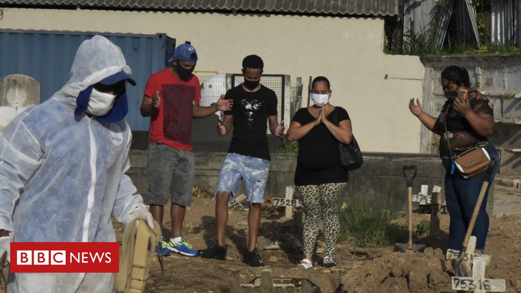 Brasil tem em 1 dia mais mortes por covid-19 do que 133 países em 1 ano de pandemia