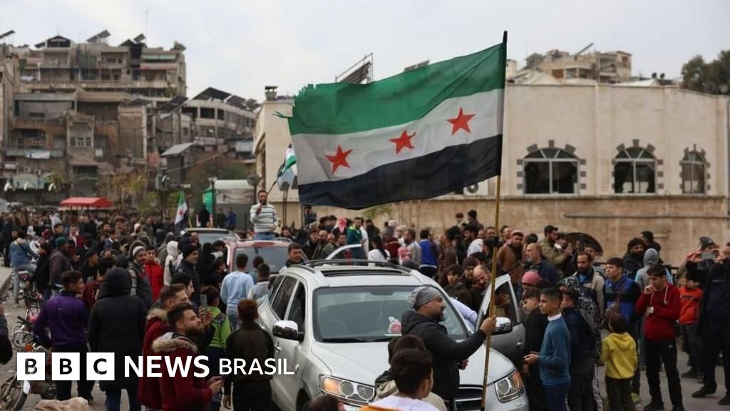 Rebeldes dominam bairros de Damasco, capital da Síria, dizem autoridades dos EUA