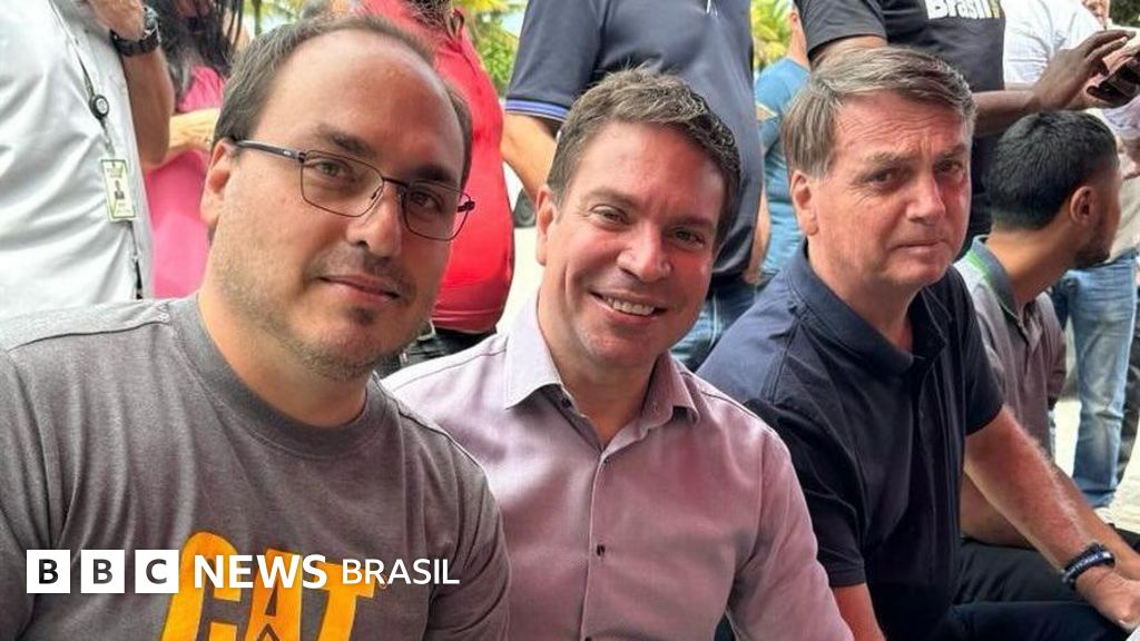 As perguntas que Carlos Bolsonaro terá de responder à PF sobre 'Abin paralela'