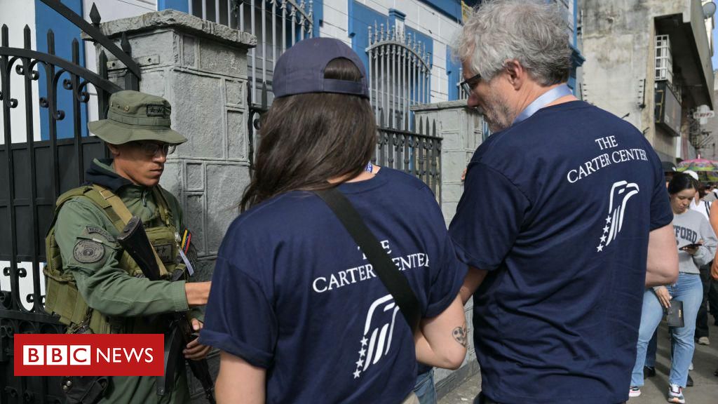 Eleição na Venezuela 'não pode ser considerada democrática', dizem observadores do Centro Carter