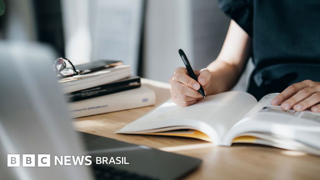 Salários de até R$ 37 mil: confira os concursos públicos de 2026