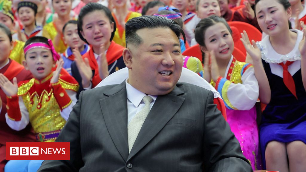 Como Kim Jong-un deixou Coreia do Norte mais isolada do que nunca em 10  anos no poder