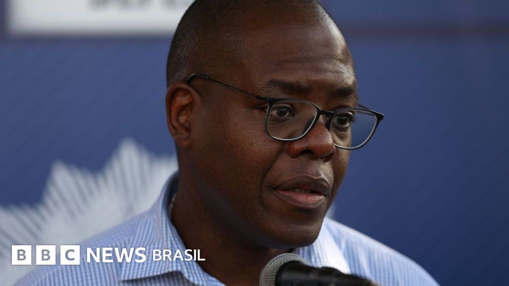 Presença de ministro seria 'insustentável', diz Planalto; veja trajetória de Almeida no governo Lula