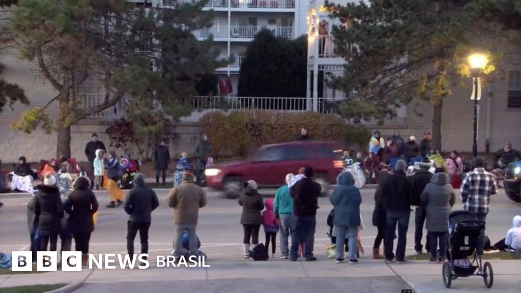 O que se sabe sobre atropelamento em desfile de Natal que deixou mortos e feridos em Wisconsin, nos EUA