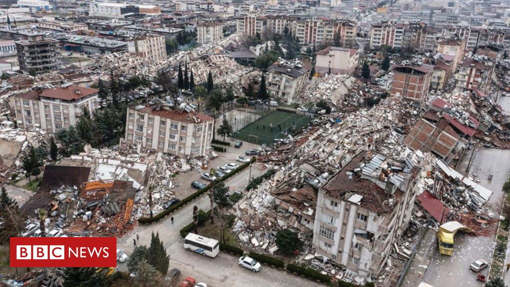 A magnitude do sismo na Turquia e Síria desenhada no mapa de