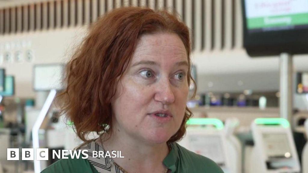 Enfermeira a caminho do epicentro do surto de ebola alerta para riscos