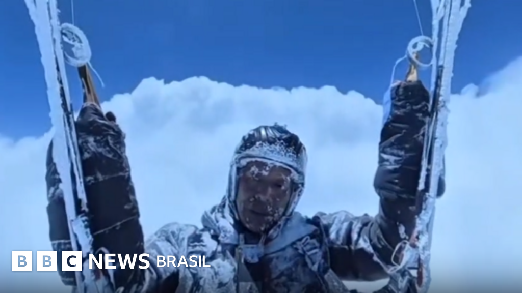 Homem sobrevive a voo acidental de parapente a 8 mil metros de altitude