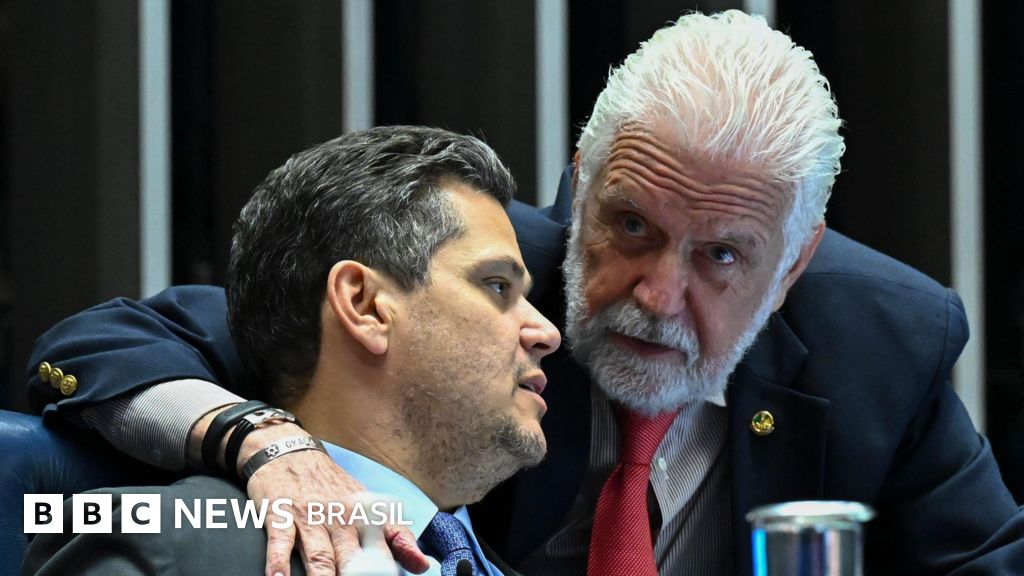 Alcolumbre sai em apoio a Jaques Wagner e reclama de condenações antecipadas
