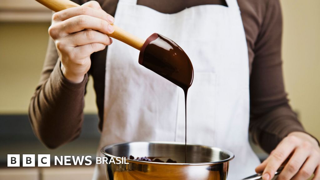 Por que o chocolate pode não ser o vilão que causa sua acne
