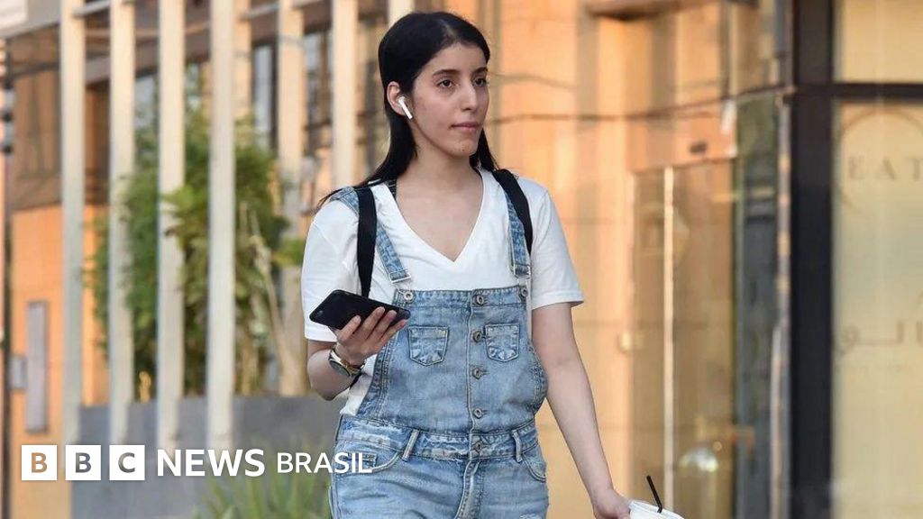 A feminista saudita fotografada sem véu e condenada a 11 anos de prisão por 'terrorismo'