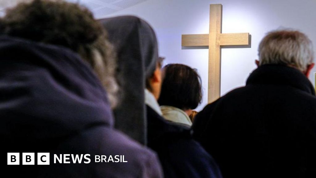 Como cruz passou de instrumento de tortura a símbolo de fé cristã