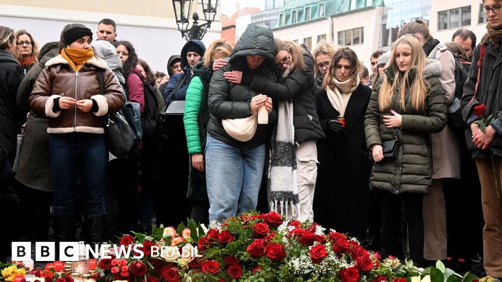 O que se sabe sobre ataque a tiros que matou 14 pessoas em universidade em Praga