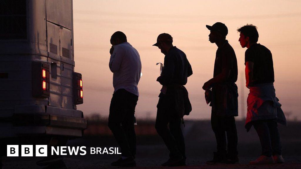 Extorsões e sequestros: os 'narcocoiotes' que atacam migrantes em travessia do México aos EUA