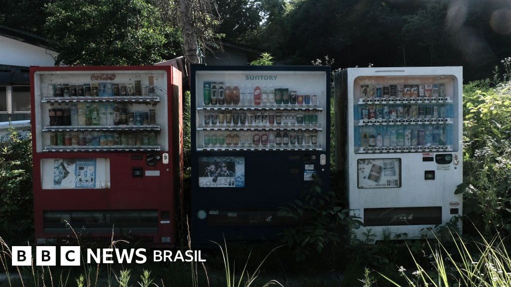 Como é visitar as cidades-fantasmas onde 'tempo parou' após desastre de Fukushima há 15 anos