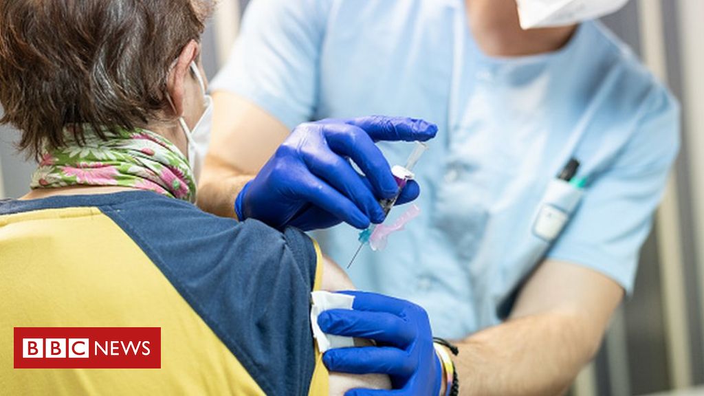 MC Divertida - Olá galerinha! Hoje é o Dia D para tomar a vacina contra a  Influenza. Eu já fui tomar a minha 👏🏻👏🏻💉 Quem aí também já foi?? . .  Vem