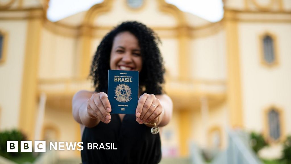 Brasileiros no exterior enviam recorde de dinheiro ao país
