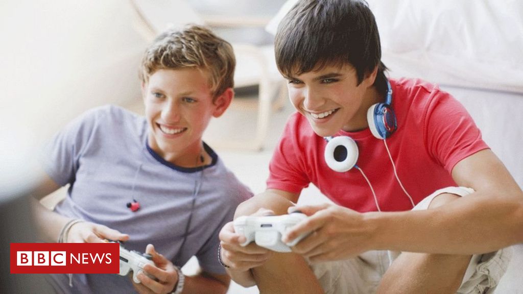 Mais da metade das crianças de 9 a 10 anos jogam online; vício