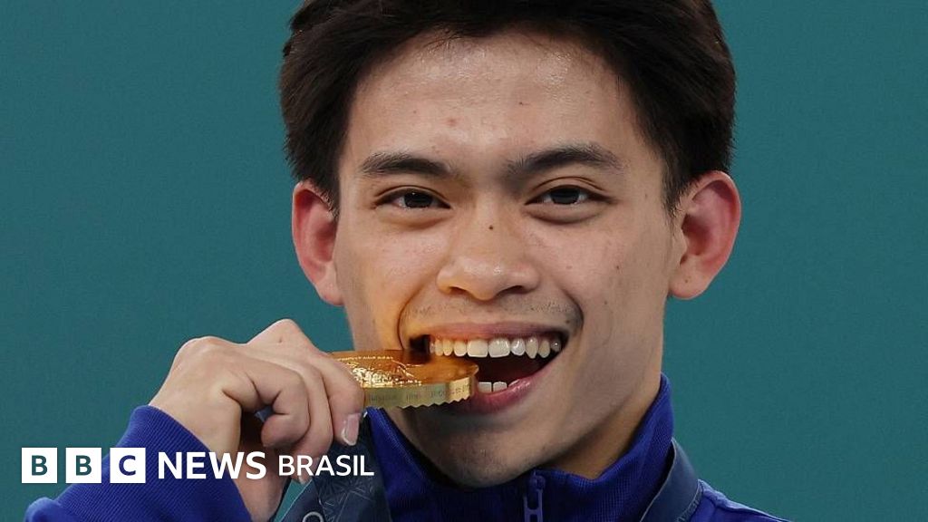 Macarrão para vida toda e colonoscopia de graça: os presentes ao ginasta filipino ouro nas Olimpíadas