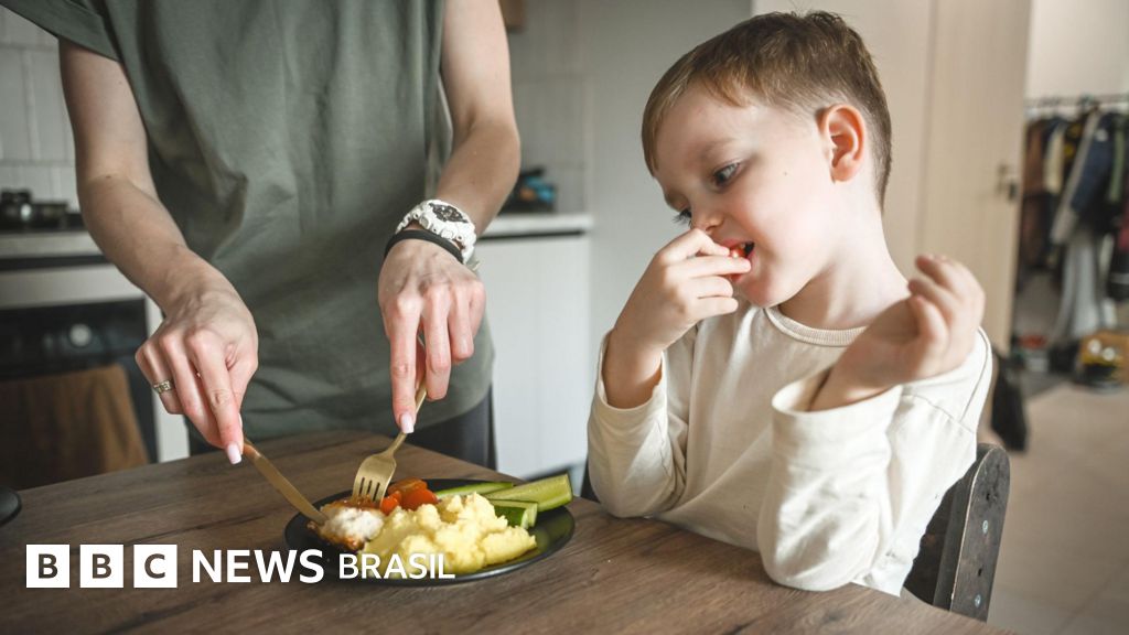 Seletividade alimentar: 5 dicas para ajudar sua criança a 'comer de tudo'
