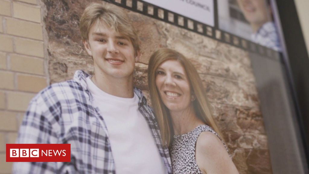 Chantagem sexual online: 'Em 6 horas meu filho estava morto'