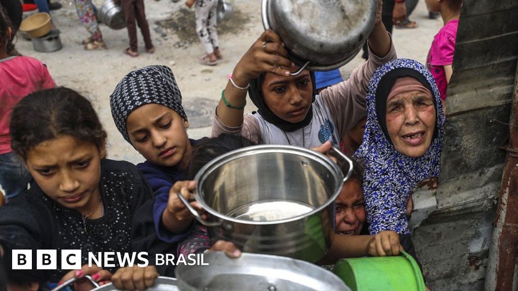 Israel está submetendo população de Gaza 'à fome forçada', diz alto funcionário da ONU à BBC