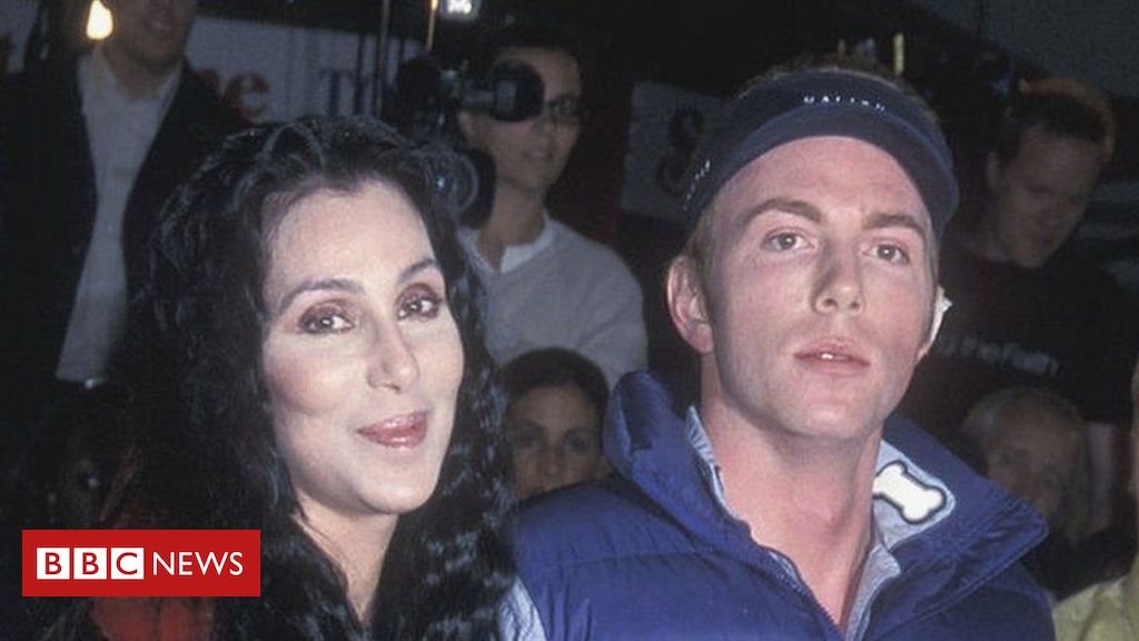 O que se sabe sobre acusação de que Cher teria pago para sequestrarem próprio filho