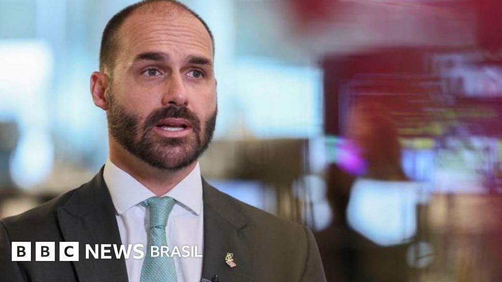 PGR pede condenação de Eduardo Bolsonaro por coação; o que se sabe