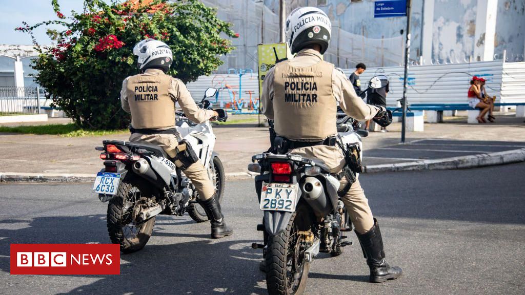 Jogo de futebol acaba com dois jovens mortos a tiros em Salvador - BAHIA NO  AR