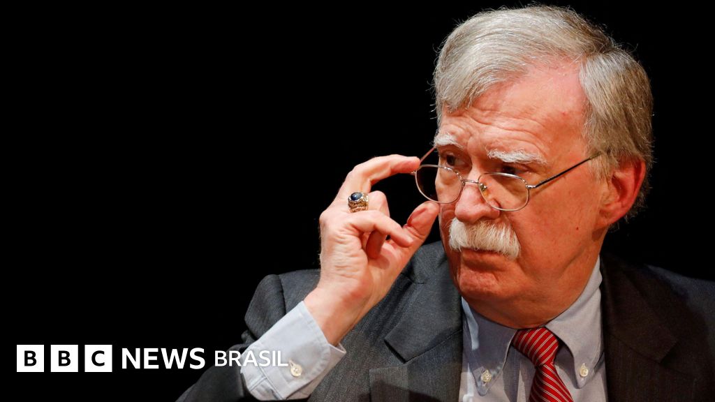 John Bolton: quem é ex-assessor de Trump alvo de buscas do FBI