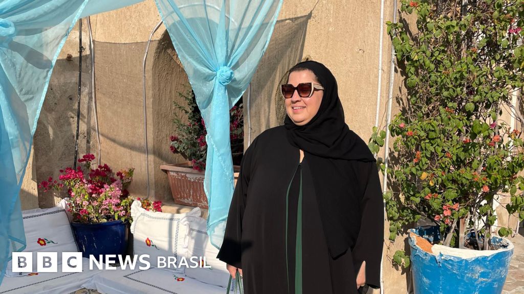 A médica brasileira que é segunda esposa de muçulmano em Dubai: 'Não sou submissa'