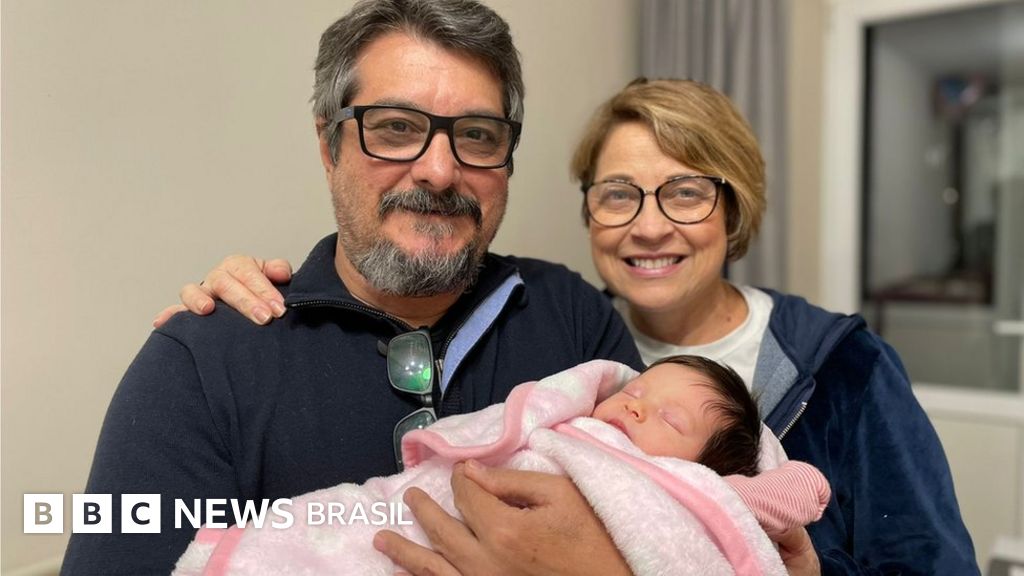 ‘Não tenho esperança nenhuma de que a embaixada vá ajudar’, diz filho de brasileiros presos na Ucrânia