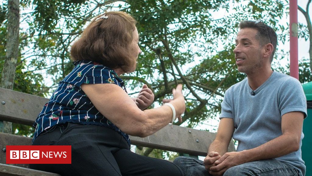 Exclusivo | Brasileiro traficado para Israel quando bebê reencontra sua mãe: 'Única verdade na minha história era a data de nascimento'