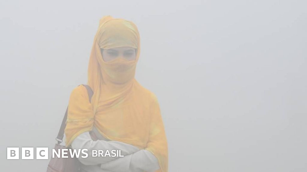 'Venenoso e mortal': o inferno de viver em Nova Déli, uma das cidades mais poluídas do mundo