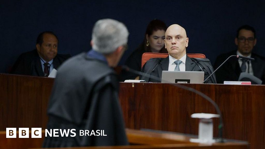 STF retoma hoje julgamento de Bolsonaro com voto de Alexandre de Moraes