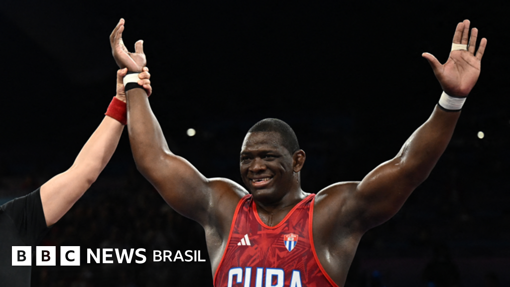 O lutador cubano que fez história em Paris com quinto ouro olímpico consecutivo em modalidade