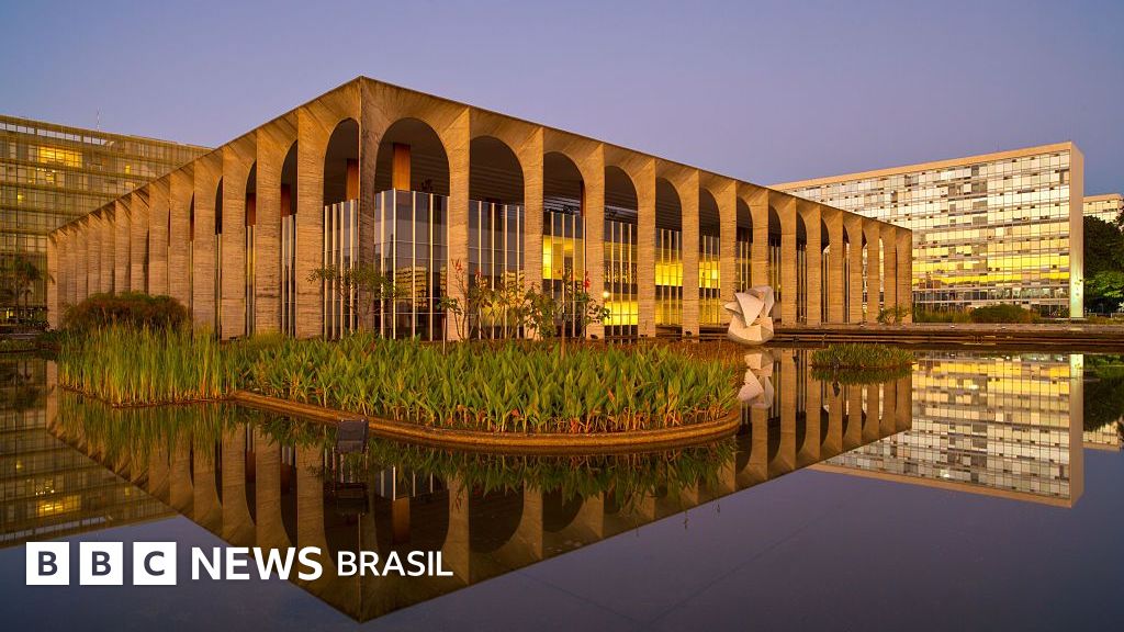 Governo Trump volta a criticar Moraes, e Itamaraty reage: 'Ataque frontal à soberania'