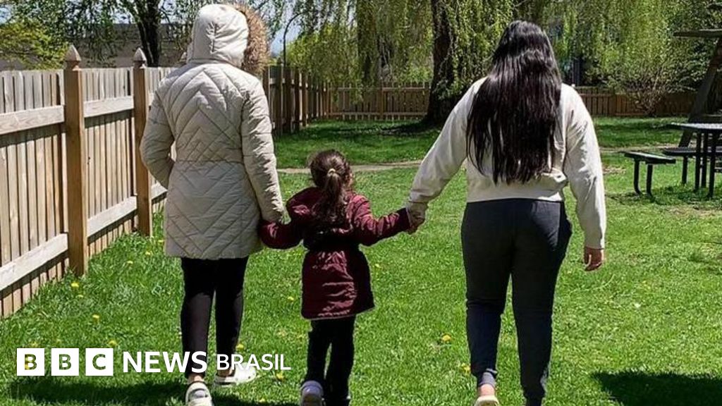 Os latinos que fogem a pé dos EUA para o Canadá em busca de refúgio: 'Conseguimos na 3ª tentativa'