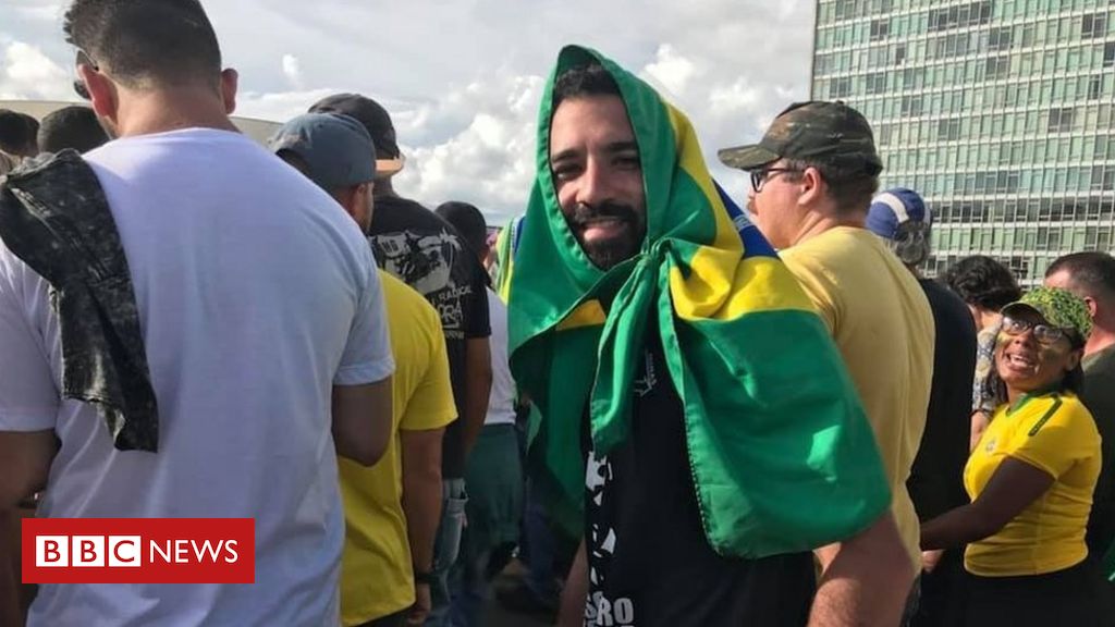 De 'asco' pelo presidente a confiança na reeleição: o que mudou em grupo  que foi à posse de Bolsonaro - BBC News Brasil