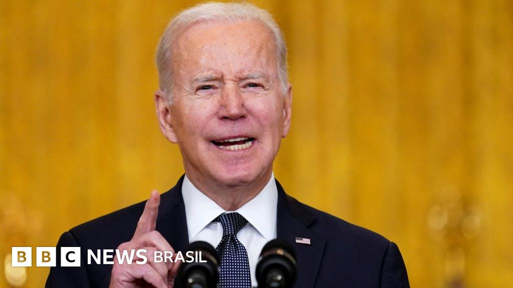 ‘Invasão da Ucrânia pela Rússia ainda é possível’, alerta Biden