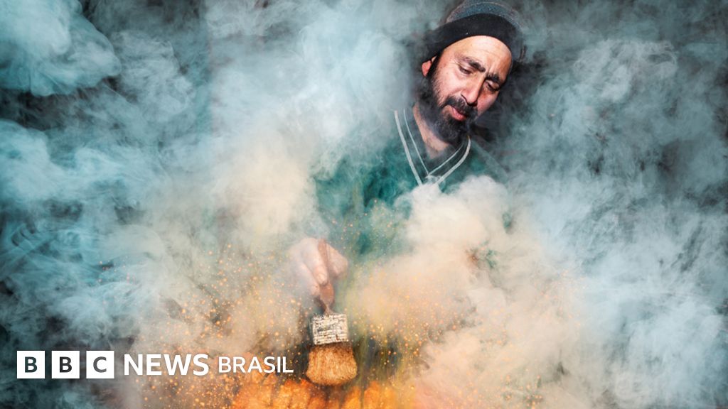 A curiosa foto de vendedor de kebab que ganhou prêmio internacional