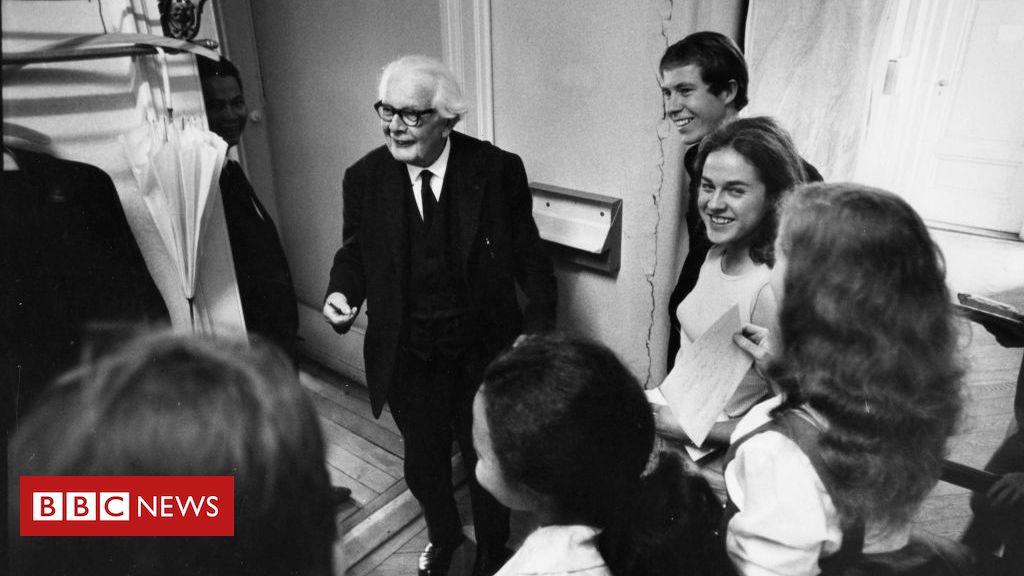 Quem foi Jean Piaget, psicólogo que propôs 4 etapas do desenvolvimento infantil