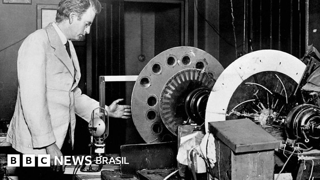 O office-boy que se tornou o primeiro rosto humano da história a aparecer na TV