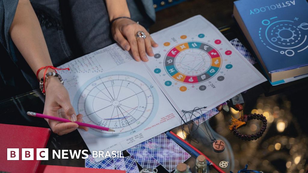 Por que os conflitos globais alimentam o interesse pela astrologia