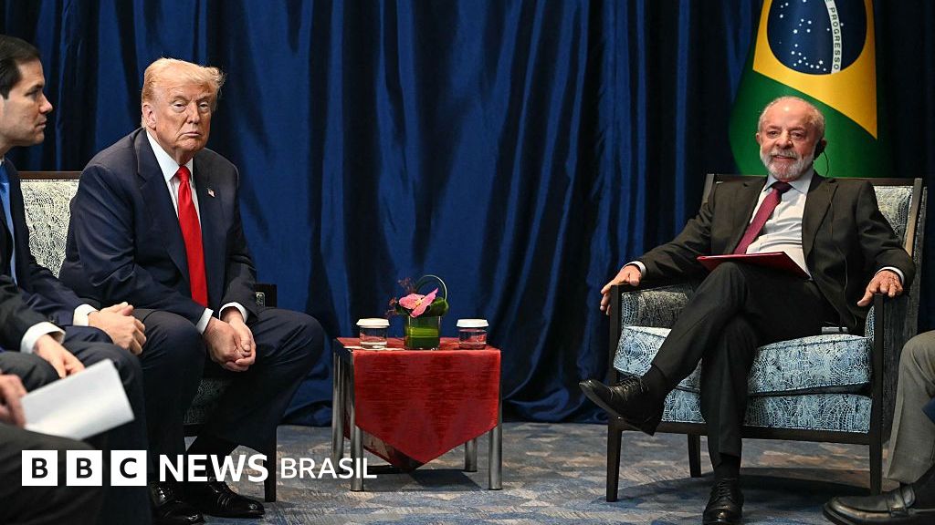 Artigo no New York Times diz que 'Brasil desafiou Trump e venceu' em caso Bolsonaro