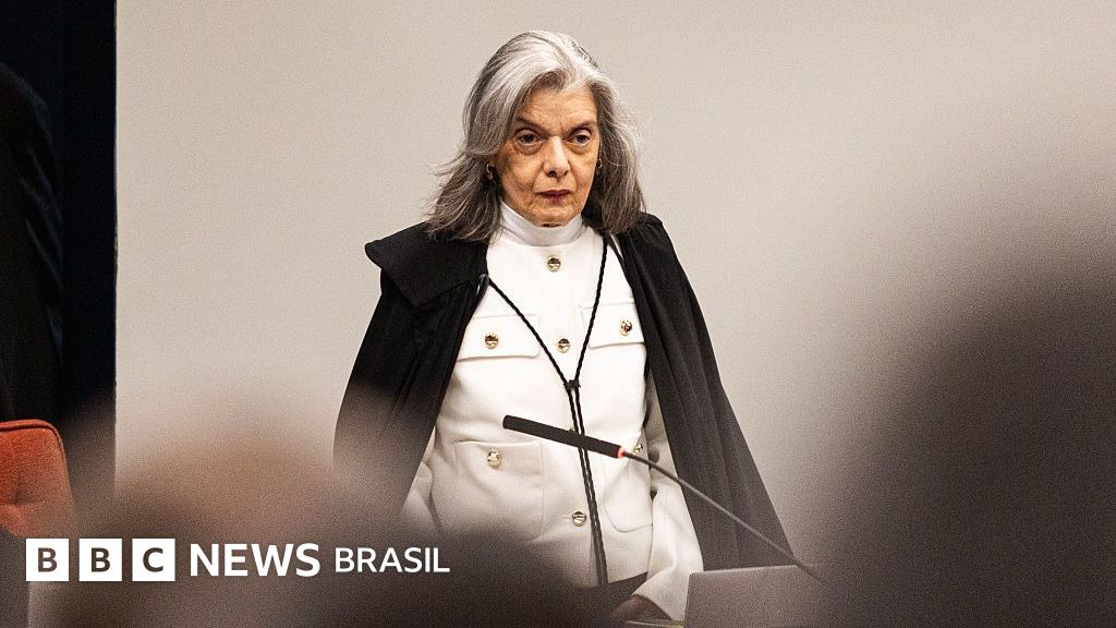 Bolsonaro condenado:  a mensagem do voto decisivo de Cármen Lúcia e o protesto da defesa pela pena 'excessiva'