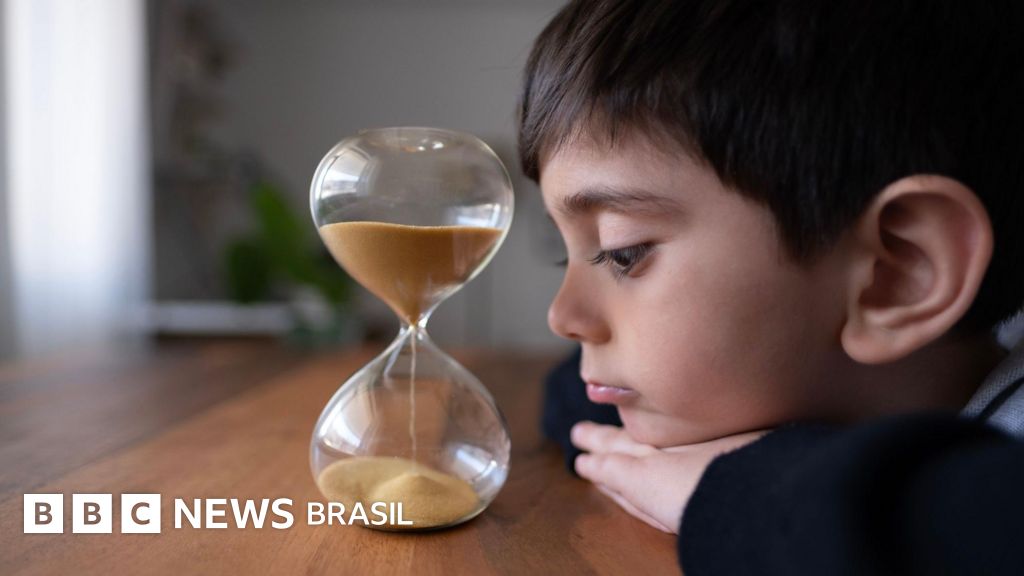 Por que o tempo 'passa mais devagar' para crianças